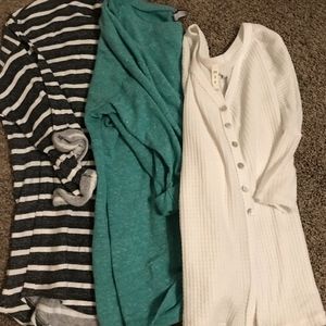 3 Soft 3/4 Sleeve Shirts Medium